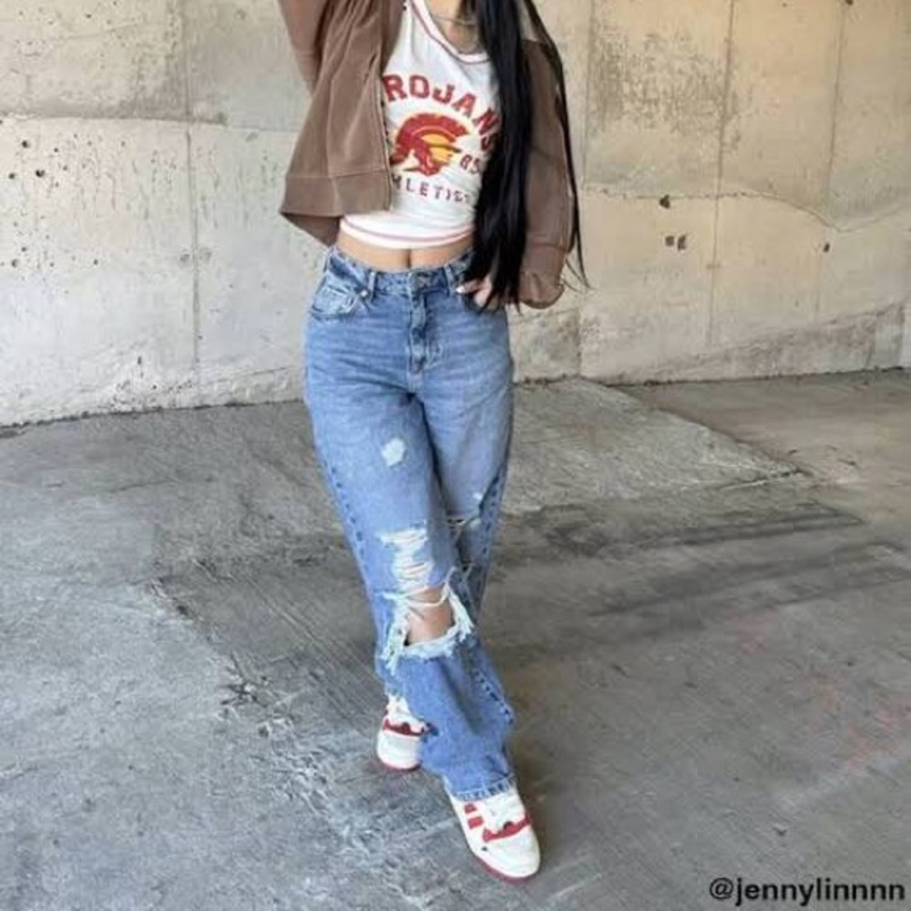 Ripped jeans